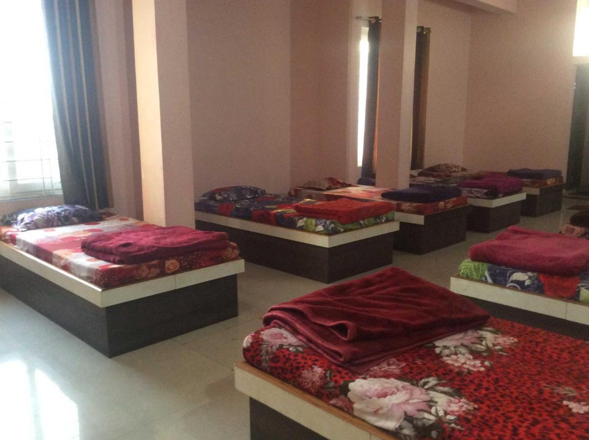 Hotelyashpalace Maihar Экстерьер фото